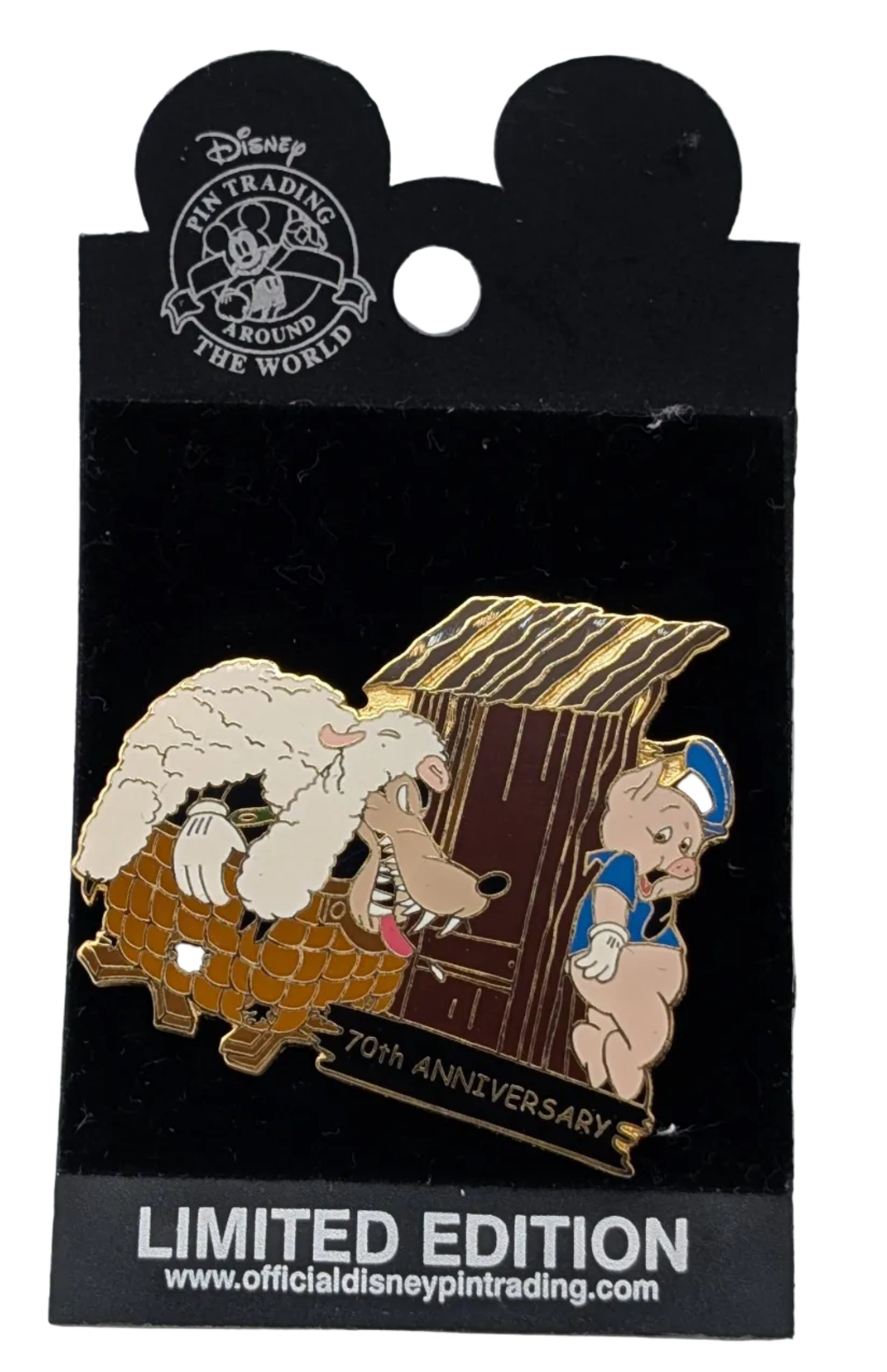 Fiddler Pig Hiding From The Big Bad Wolf Limited Edition Pin