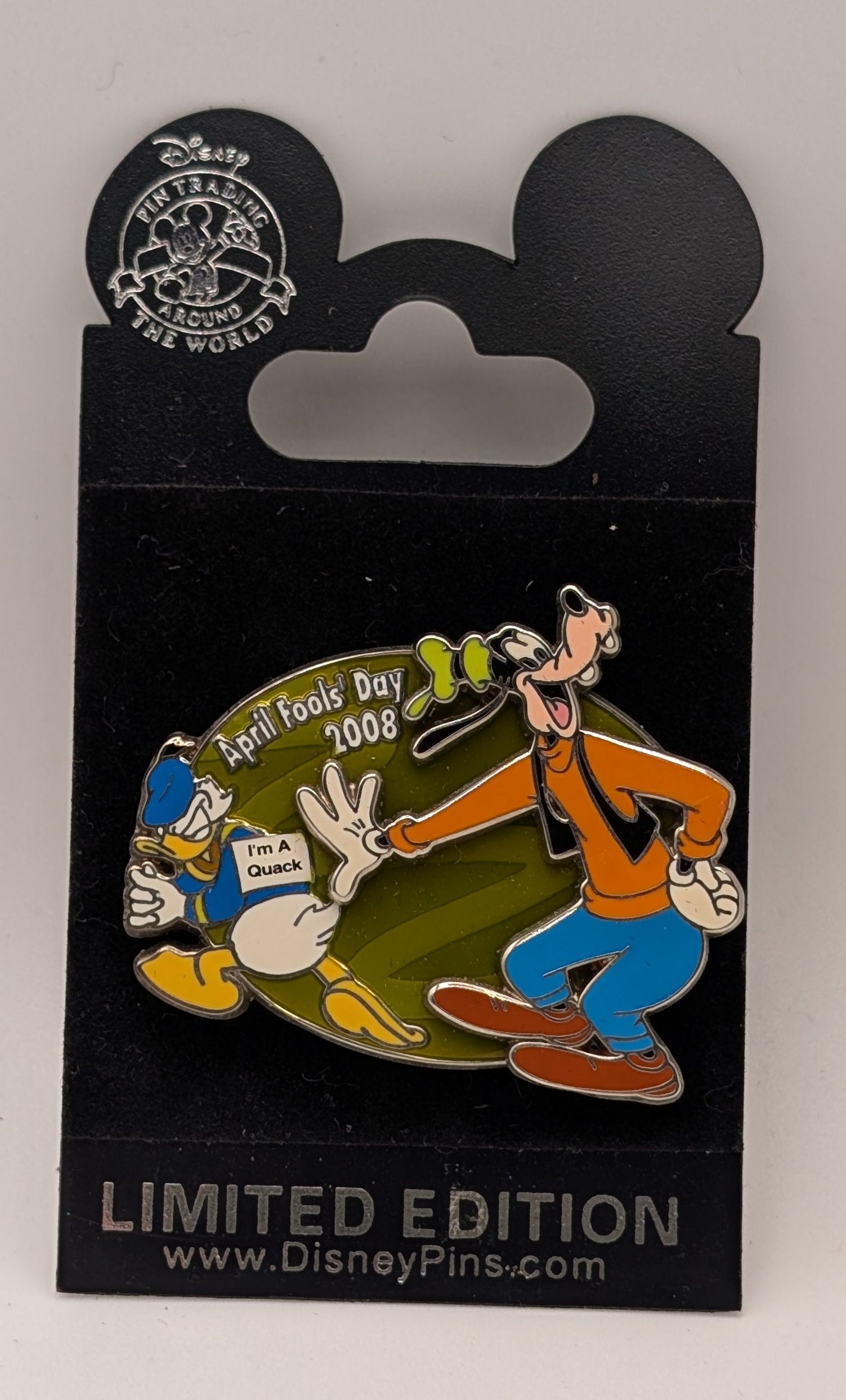 "I'm a Quack" April Fool's Day 2008 Donald Duck and Goofy Limited Edition pin