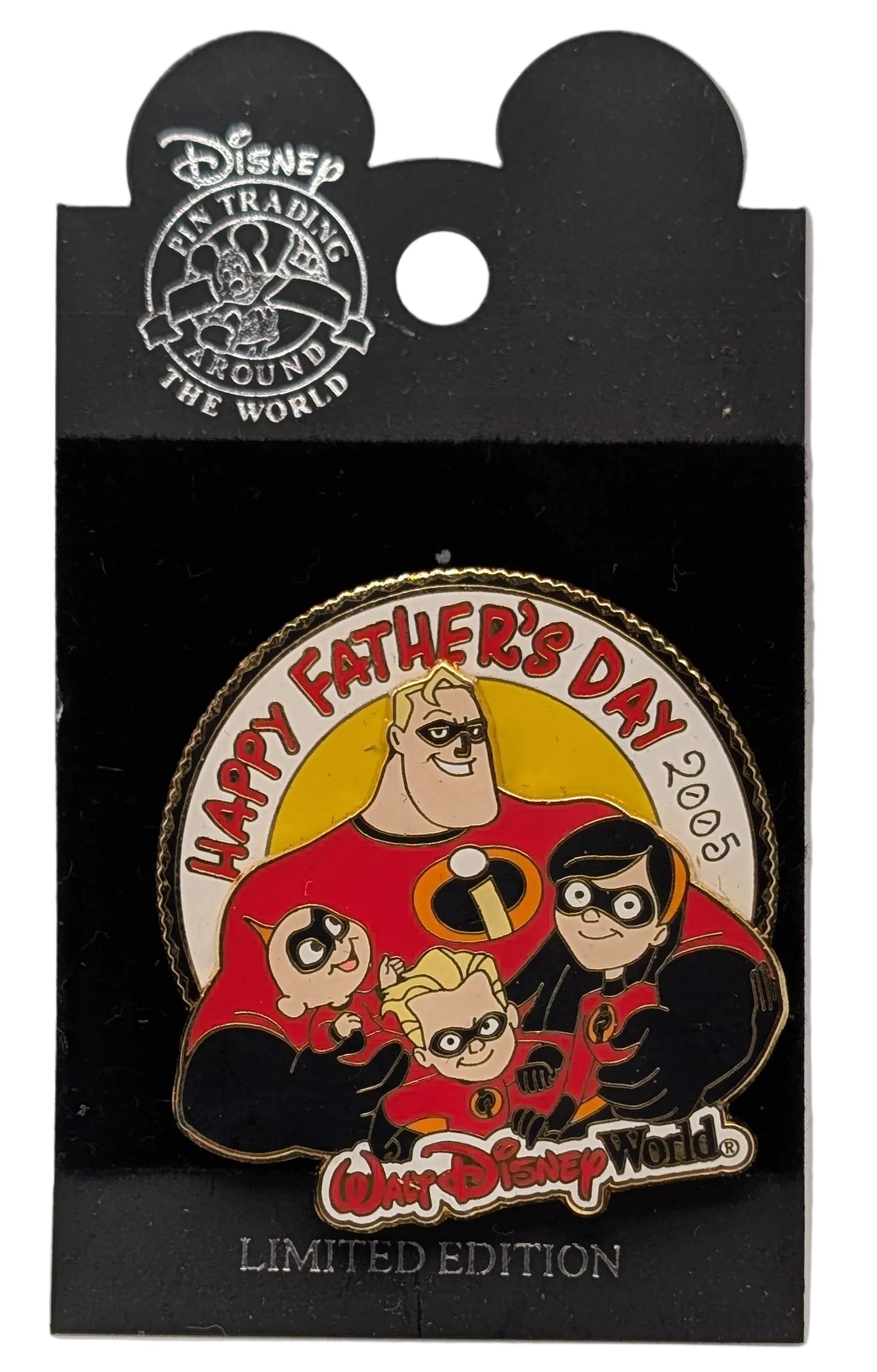 WDW Father's Day 2005 Mr. Incredible & Family LE 2500 Pin 39307